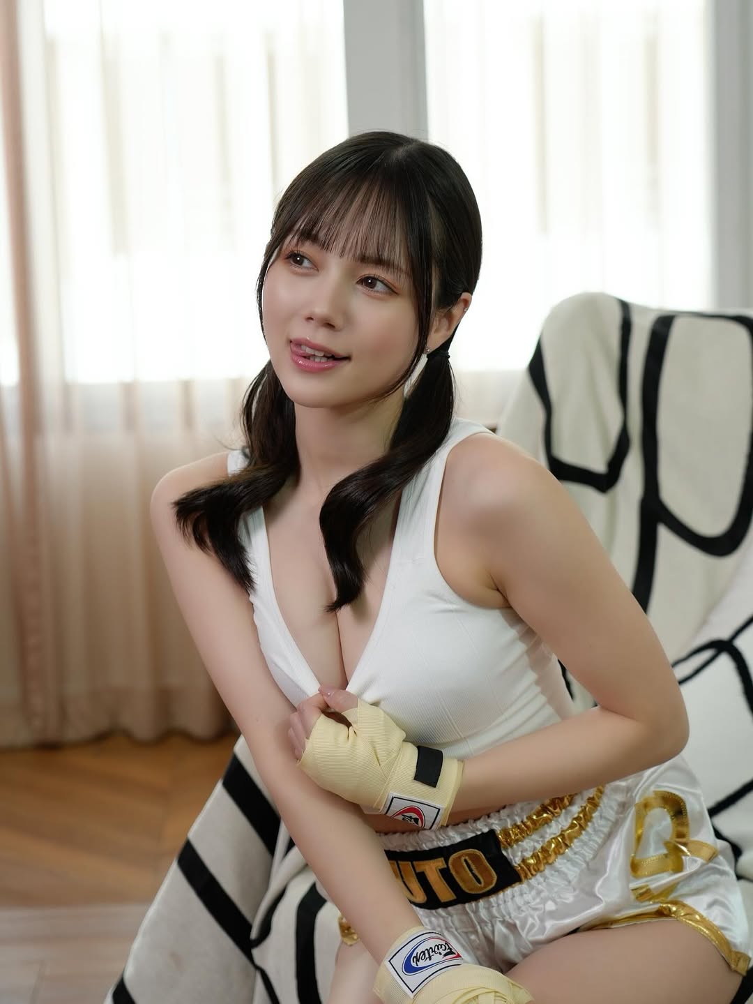 Remu Suzumori (เรมุ ซูสุโมริ) ดารา AV สาว สุดเซ็กซี่ตลอดกาล 8