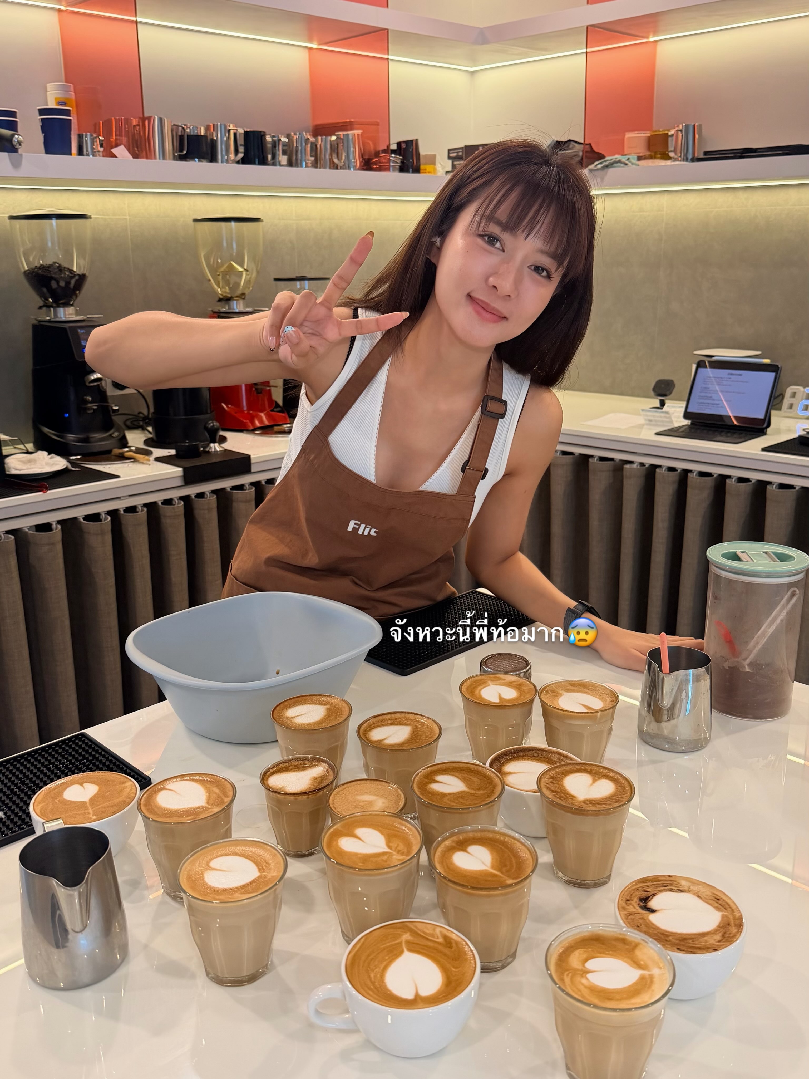 น้องบี๋ หรือ ปรียารินท์ รวีพุฒิพงศ์ อินฟลูเอนเซอร์สาวสวย จากช่อง “พี่ตี๋กับน้องบี๋” 25